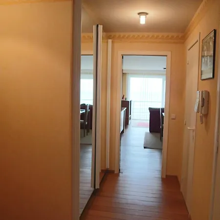 In With Ocean Views, Cleaning Included * Nieuwpoort